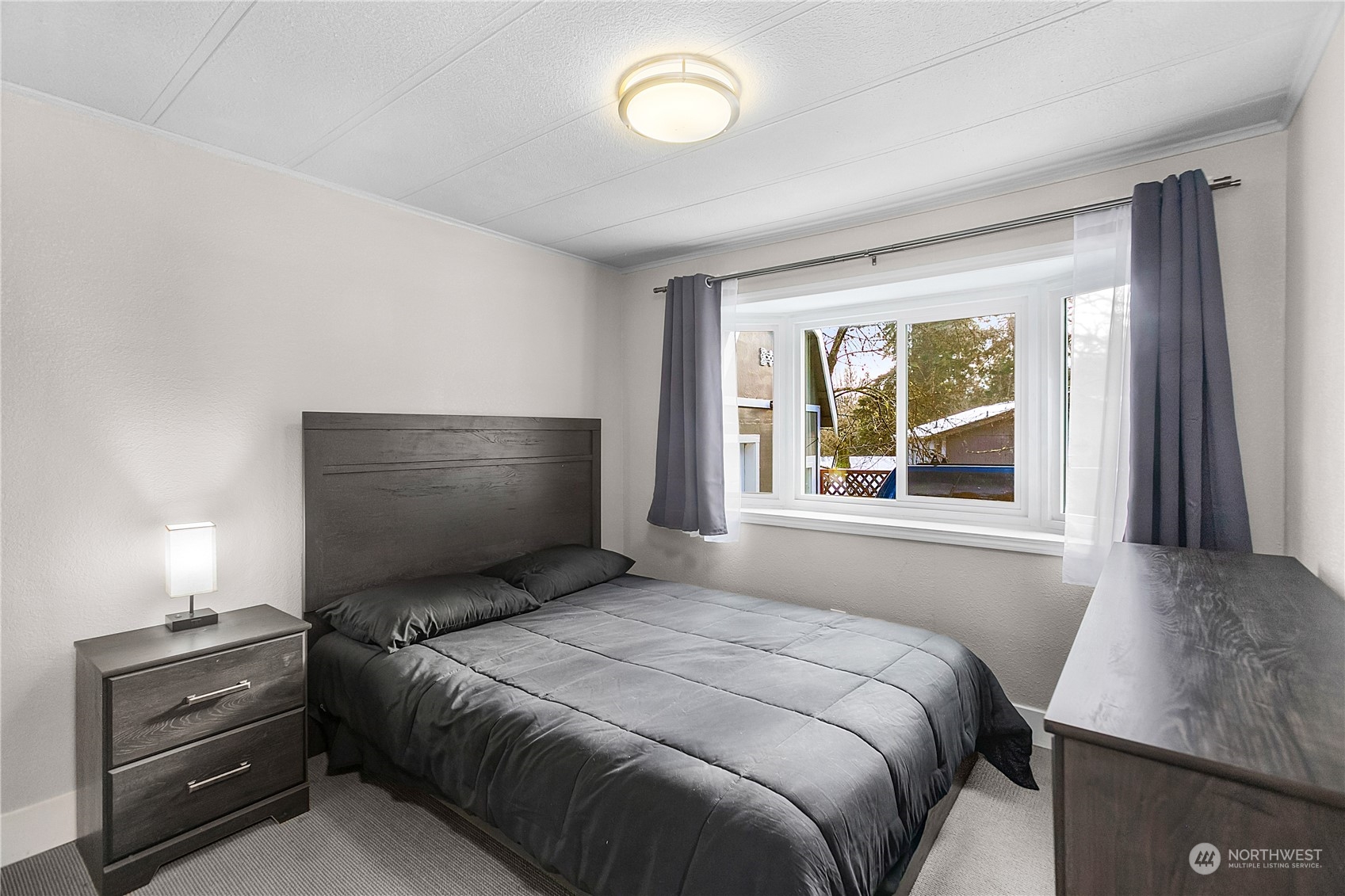 40 NE Captain Kidd Court