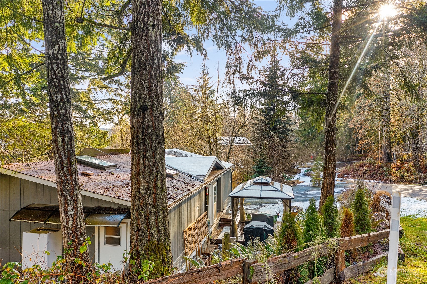 40 NE Captain Kidd Court