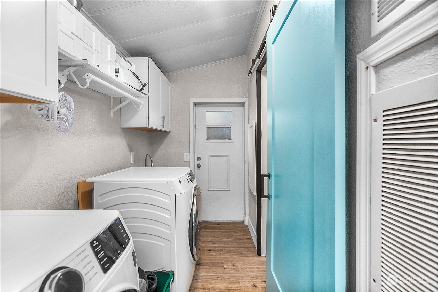 40 NE Captain Kidd Court