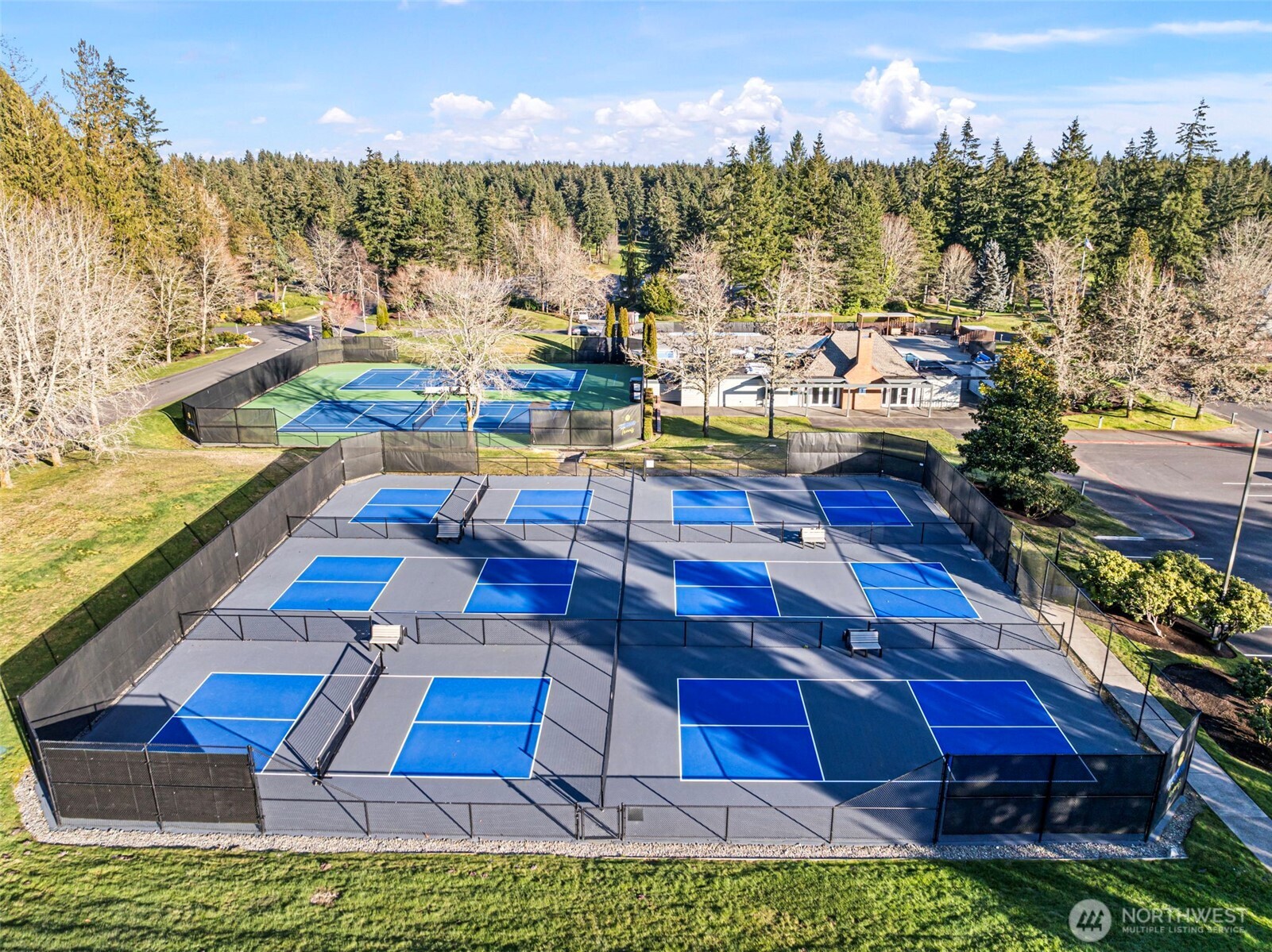 4401 Towhee Drive NW