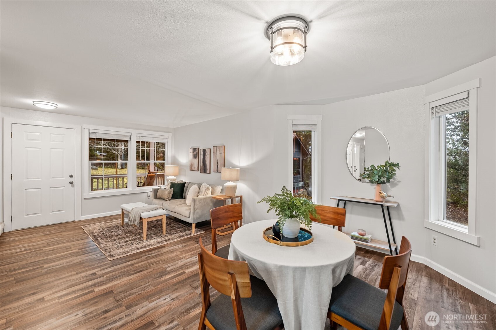 150 SW Spruce Road