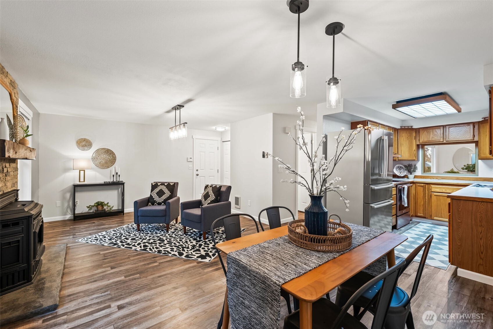 150 SW Spruce Road