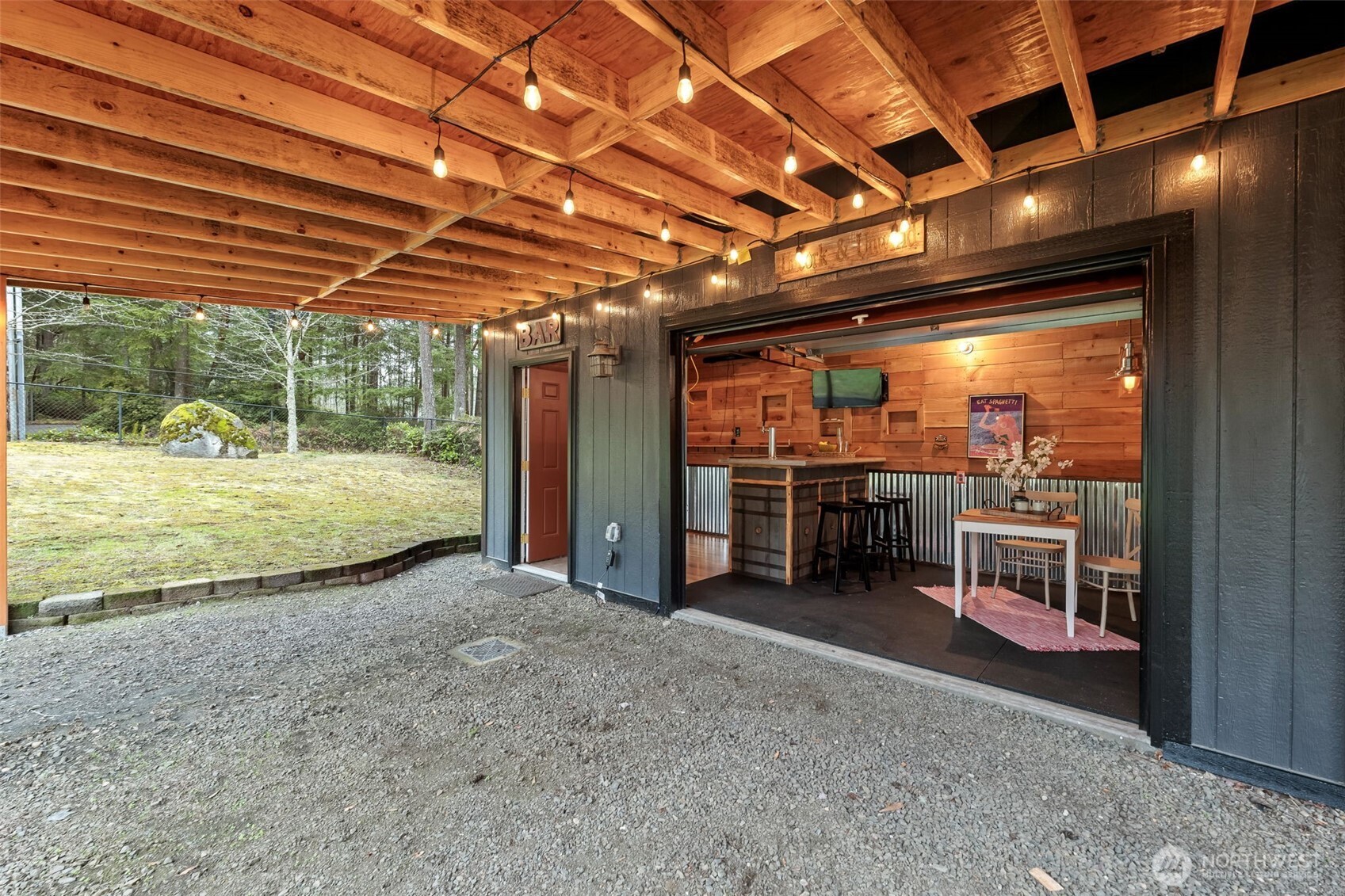 150 SW Spruce Road