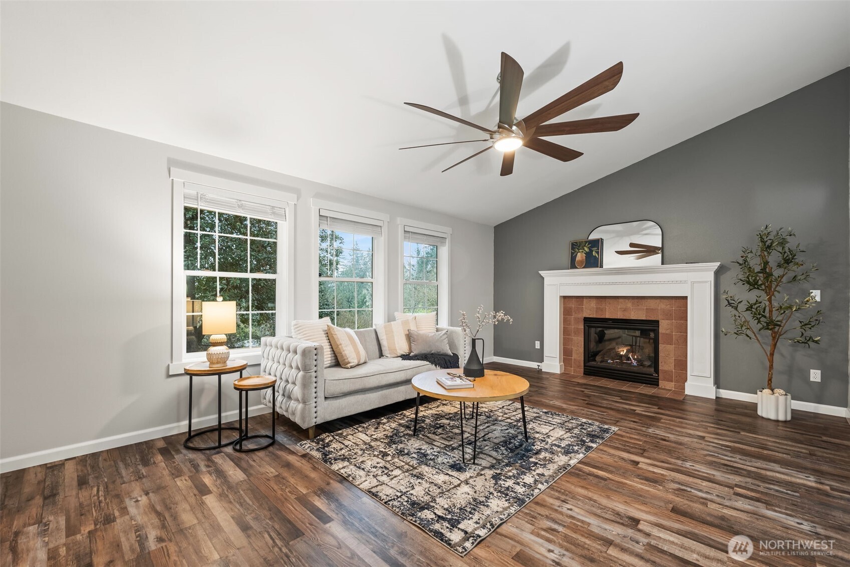150 SW Spruce Road