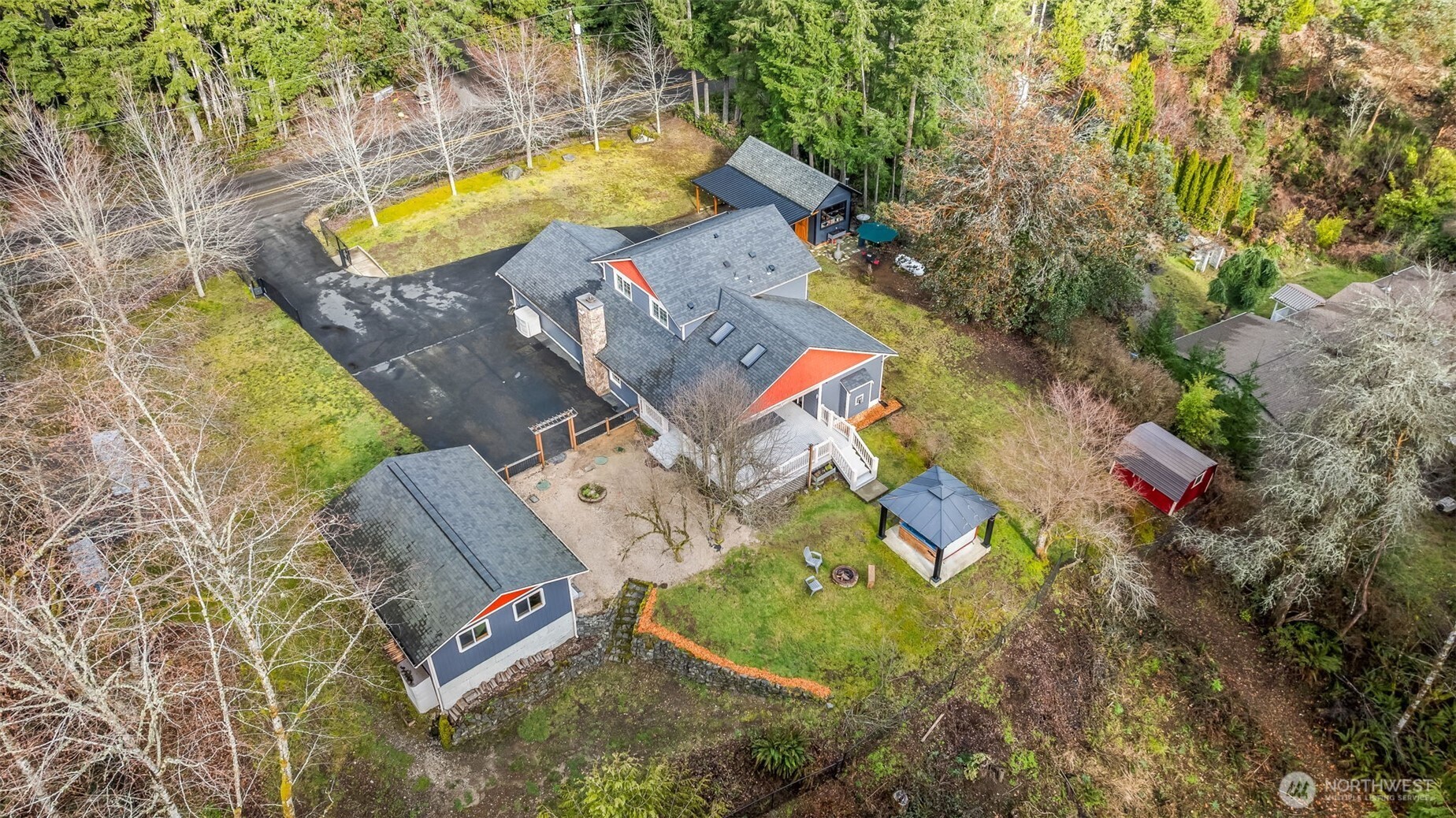 150 SW Spruce Road