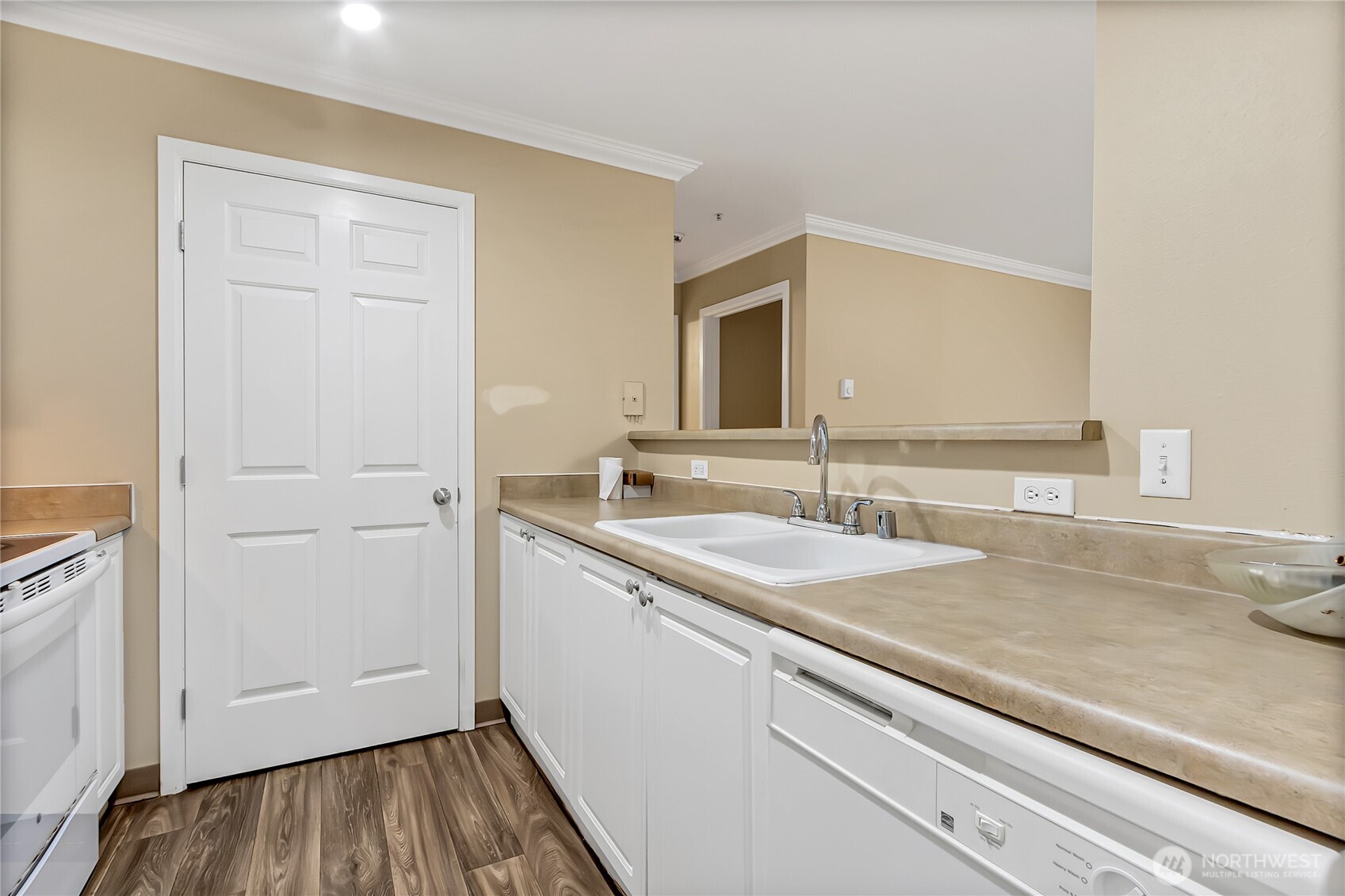 33020 10th Avenue SW Unit: C103