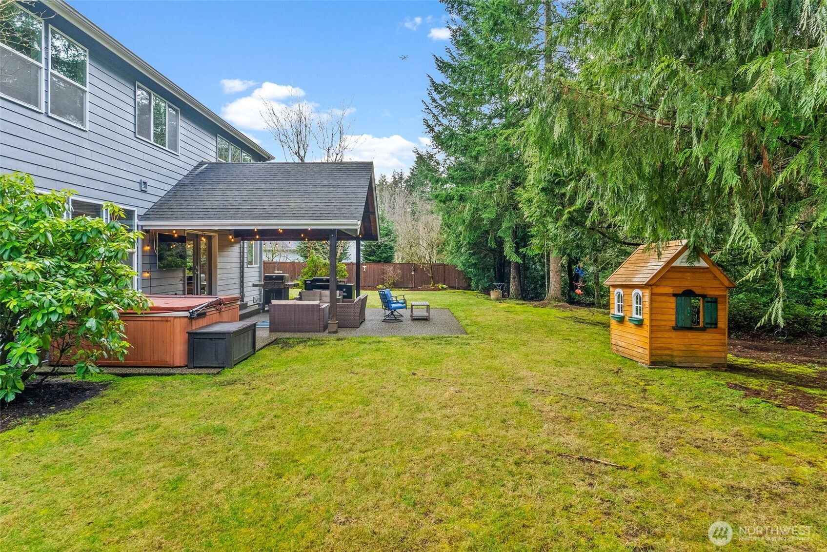 10618 65th Avenue NW