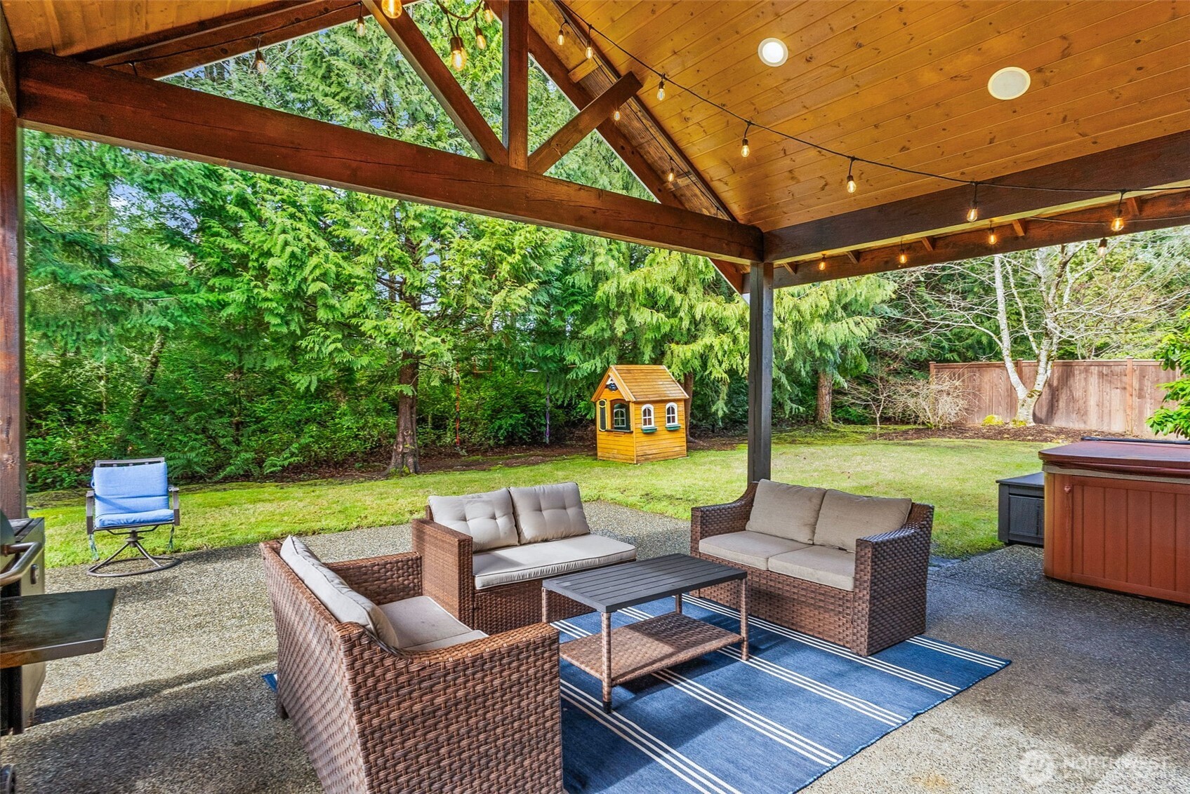 10618 65th Avenue NW