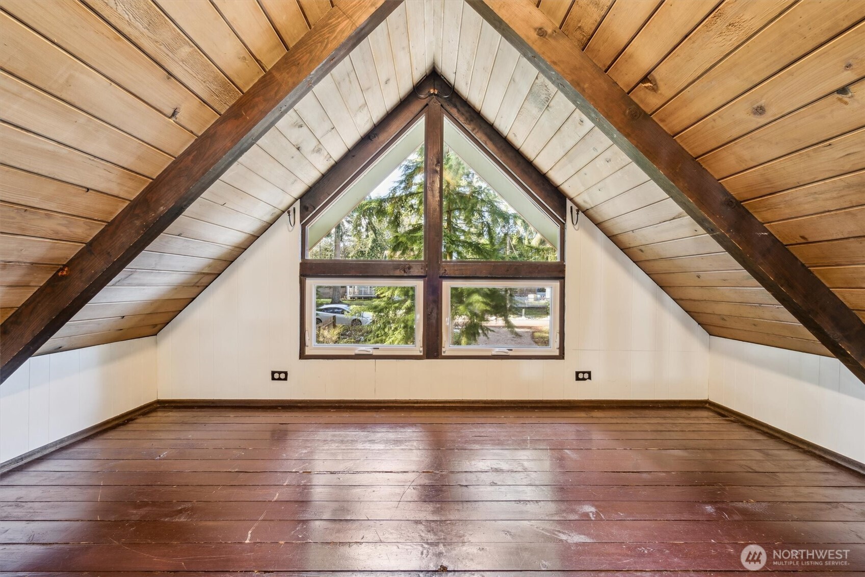 37070 Cypress Drive NE