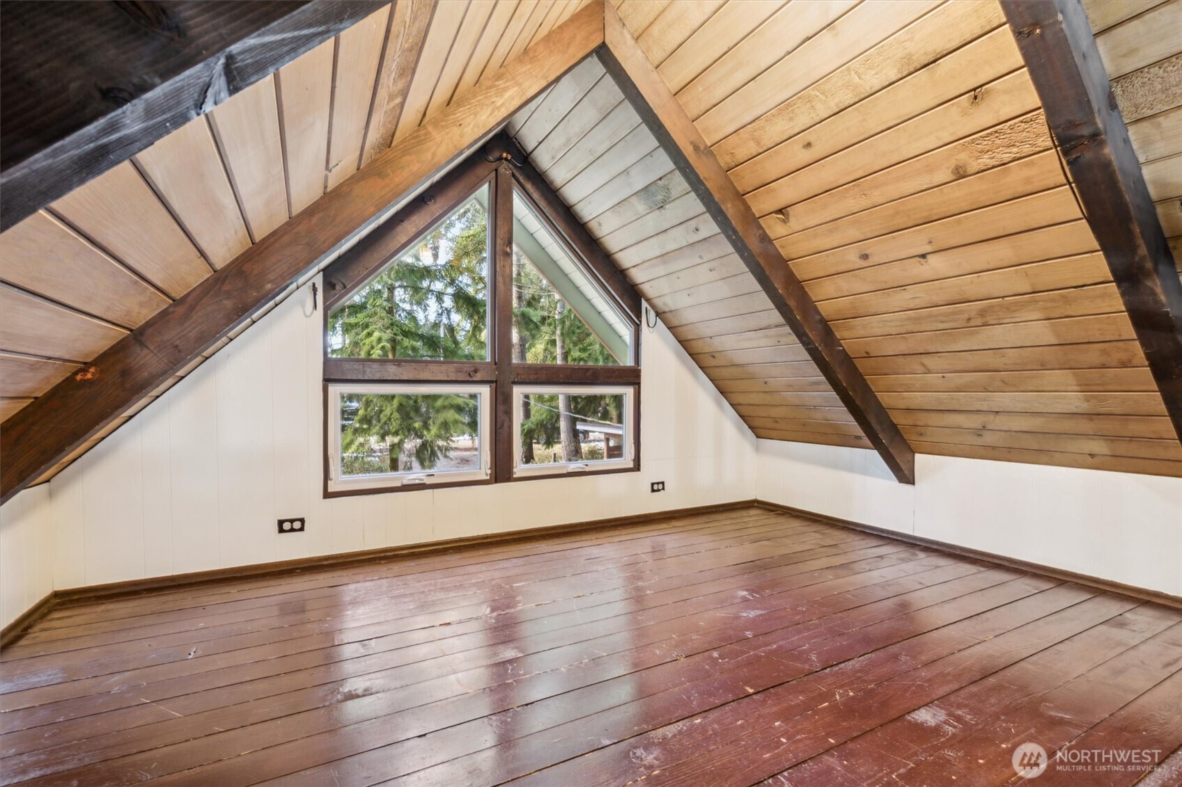 37070 Cypress Drive NE