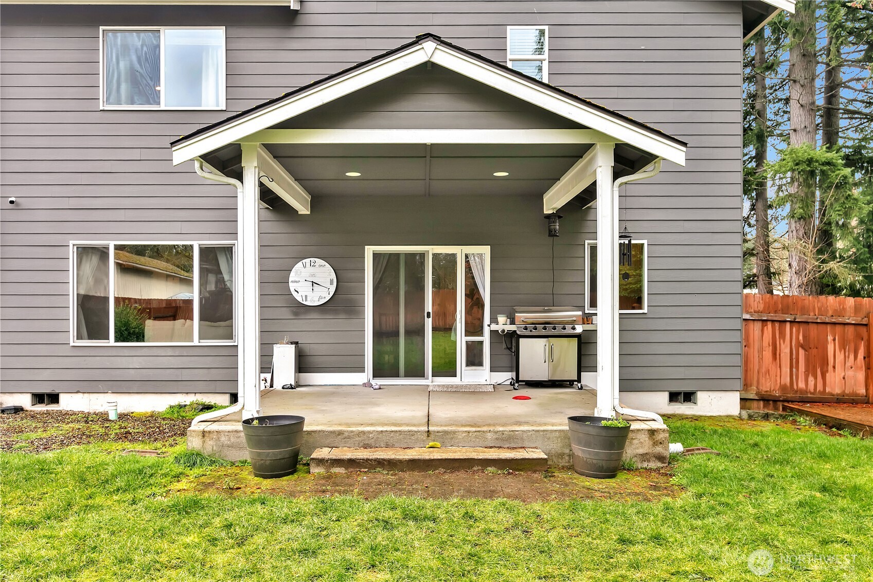 4098 Eastwood Avenue SE