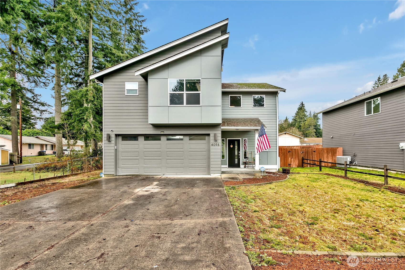 4098 Eastwood Avenue SE