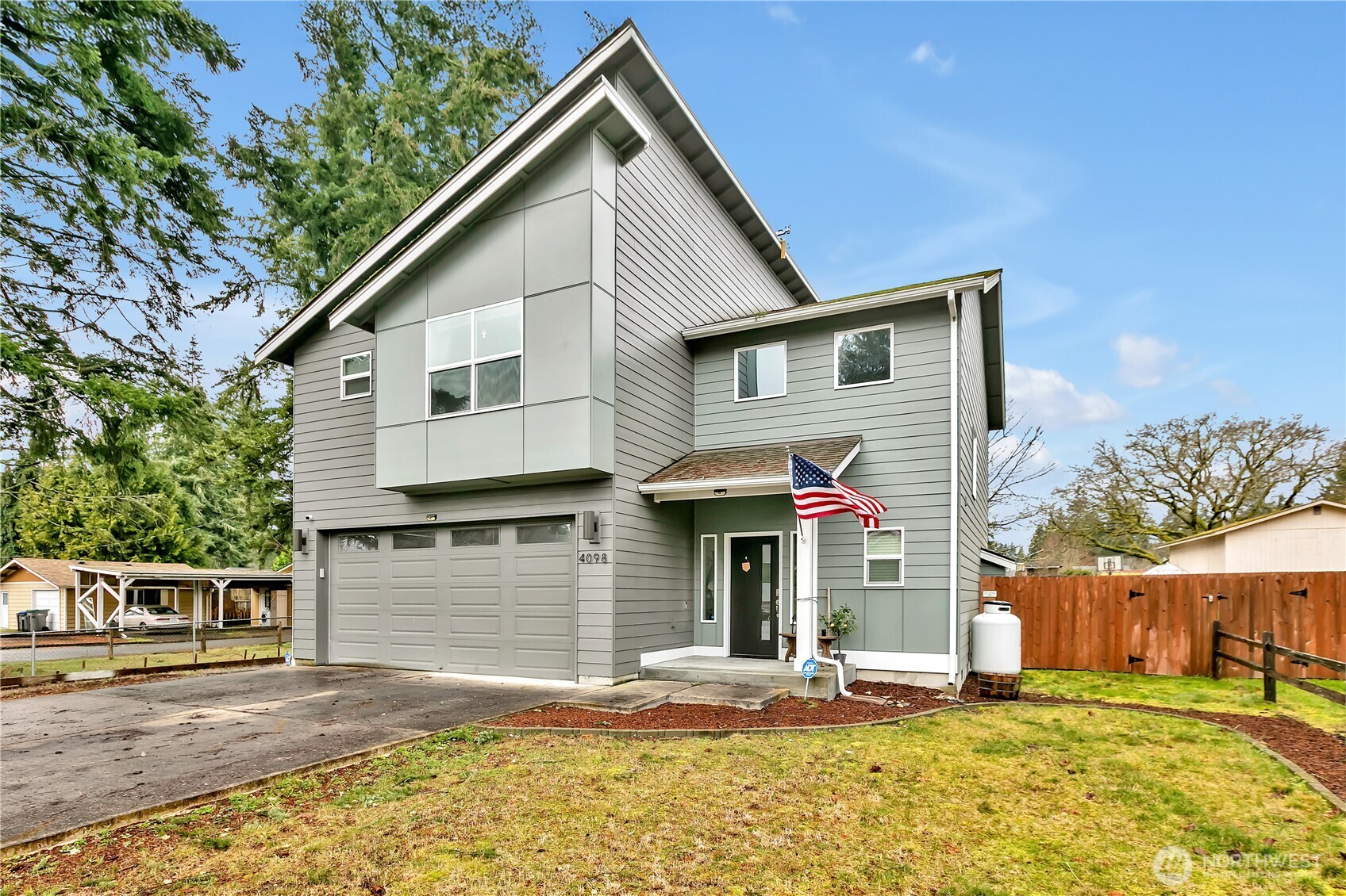 4098 Eastwood Avenue SE