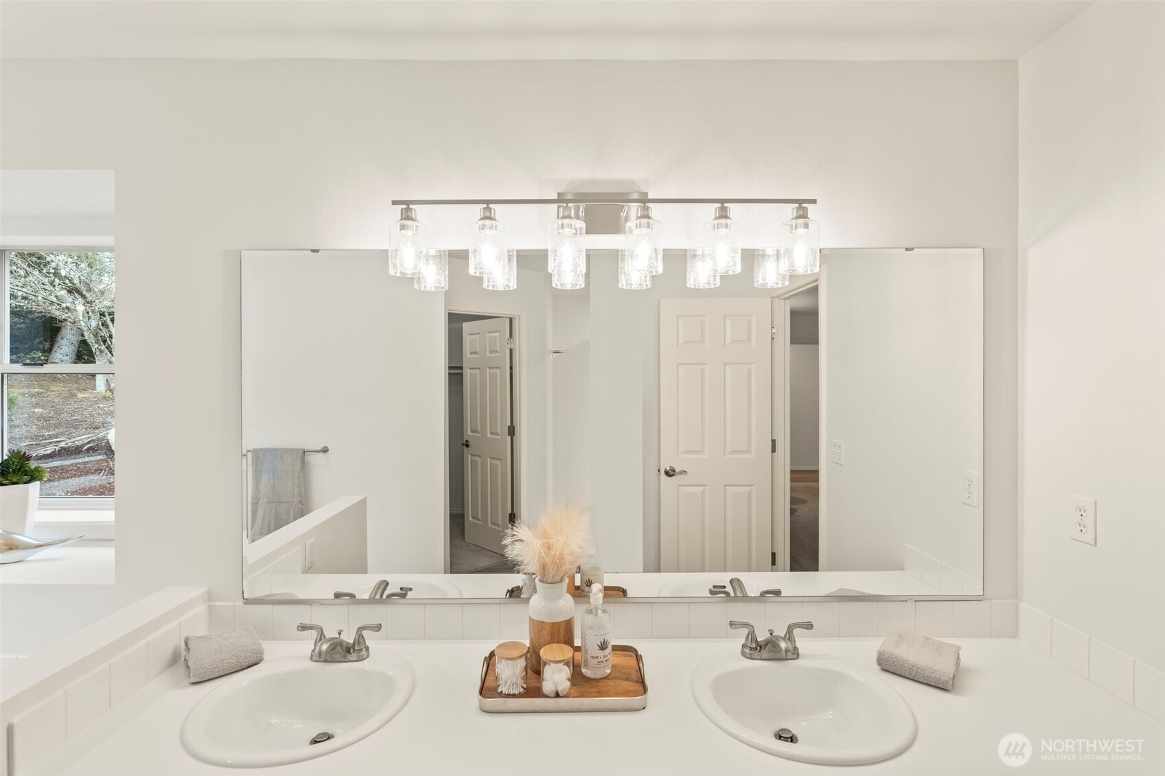 2311 22nd Avenue Ct NW