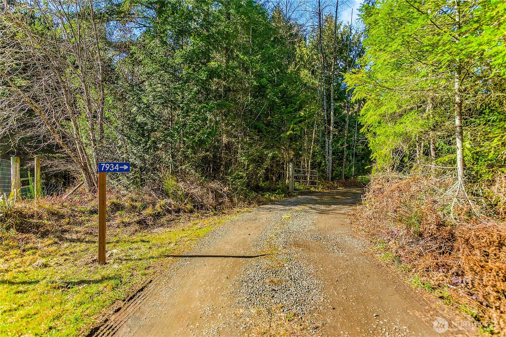 7934 NE Three Berry Lane