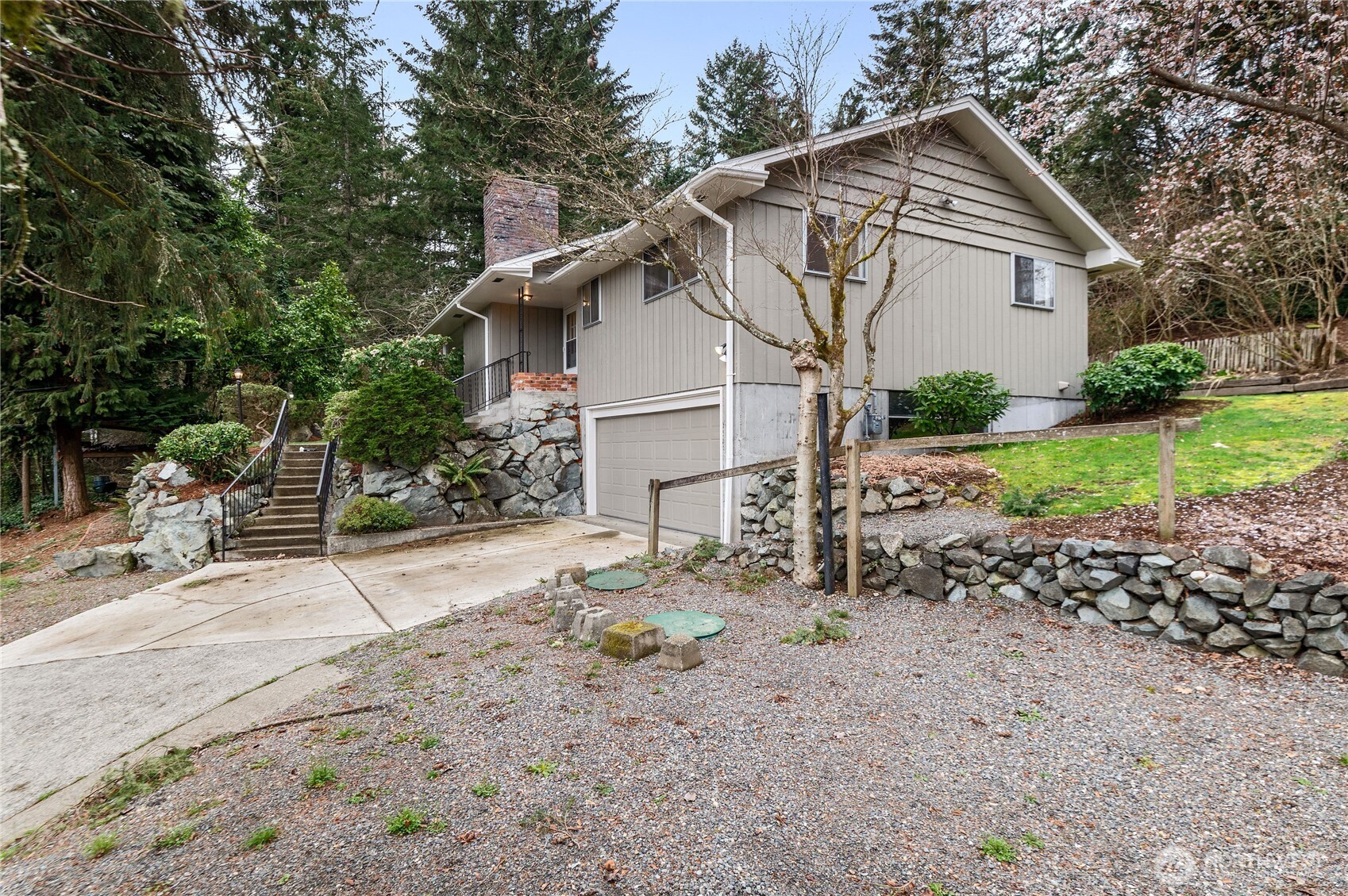 1550 Rainier Drive