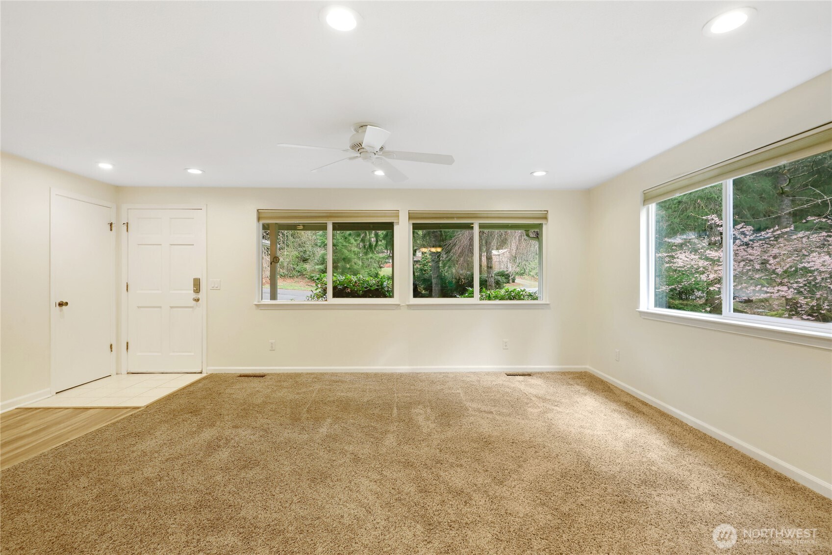 2910 SE Duchess Court