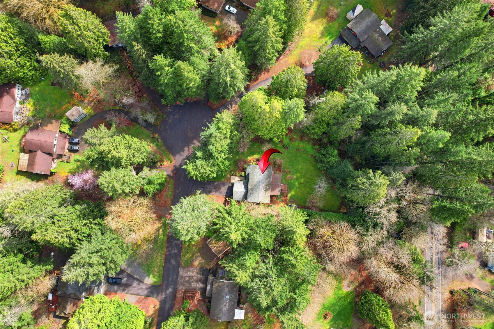 2910 SE Duchess Court