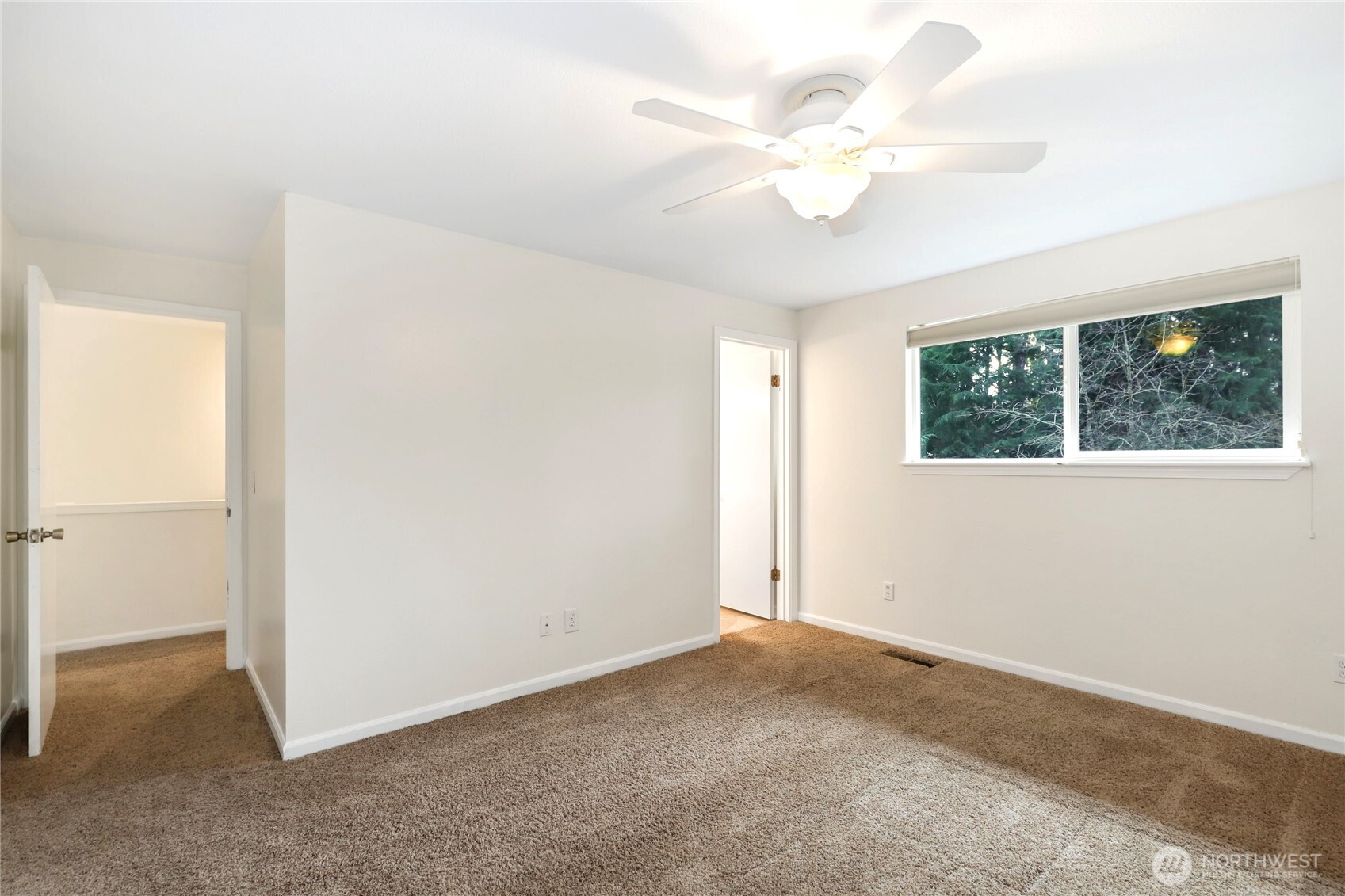 2910 SE Duchess Court