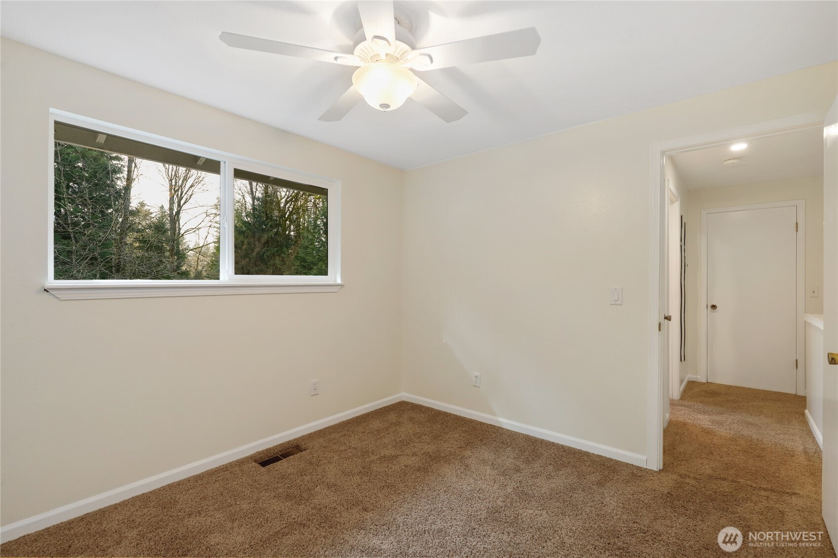 2910 SE Duchess Court