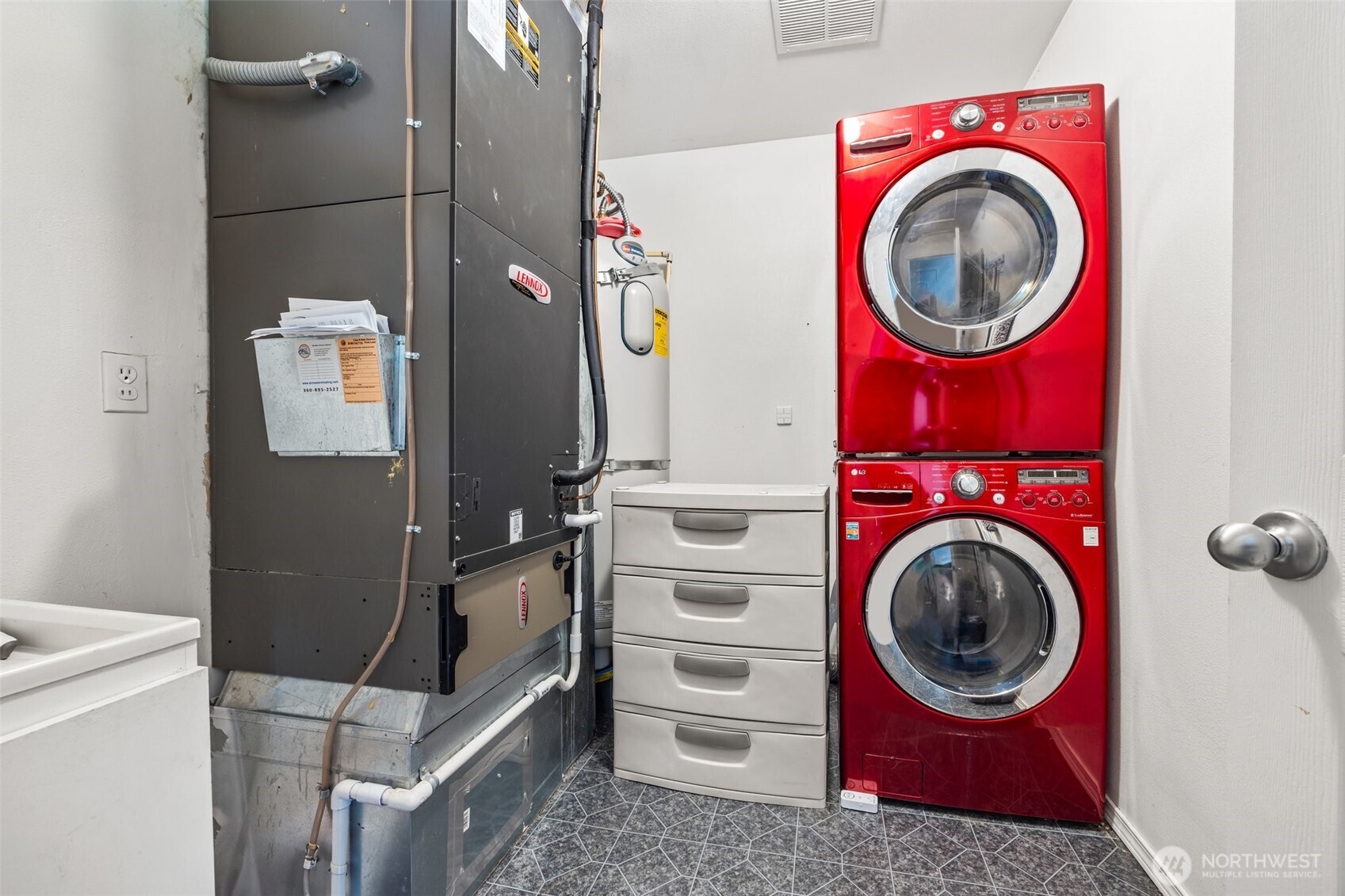 9601 128th Avenue NW