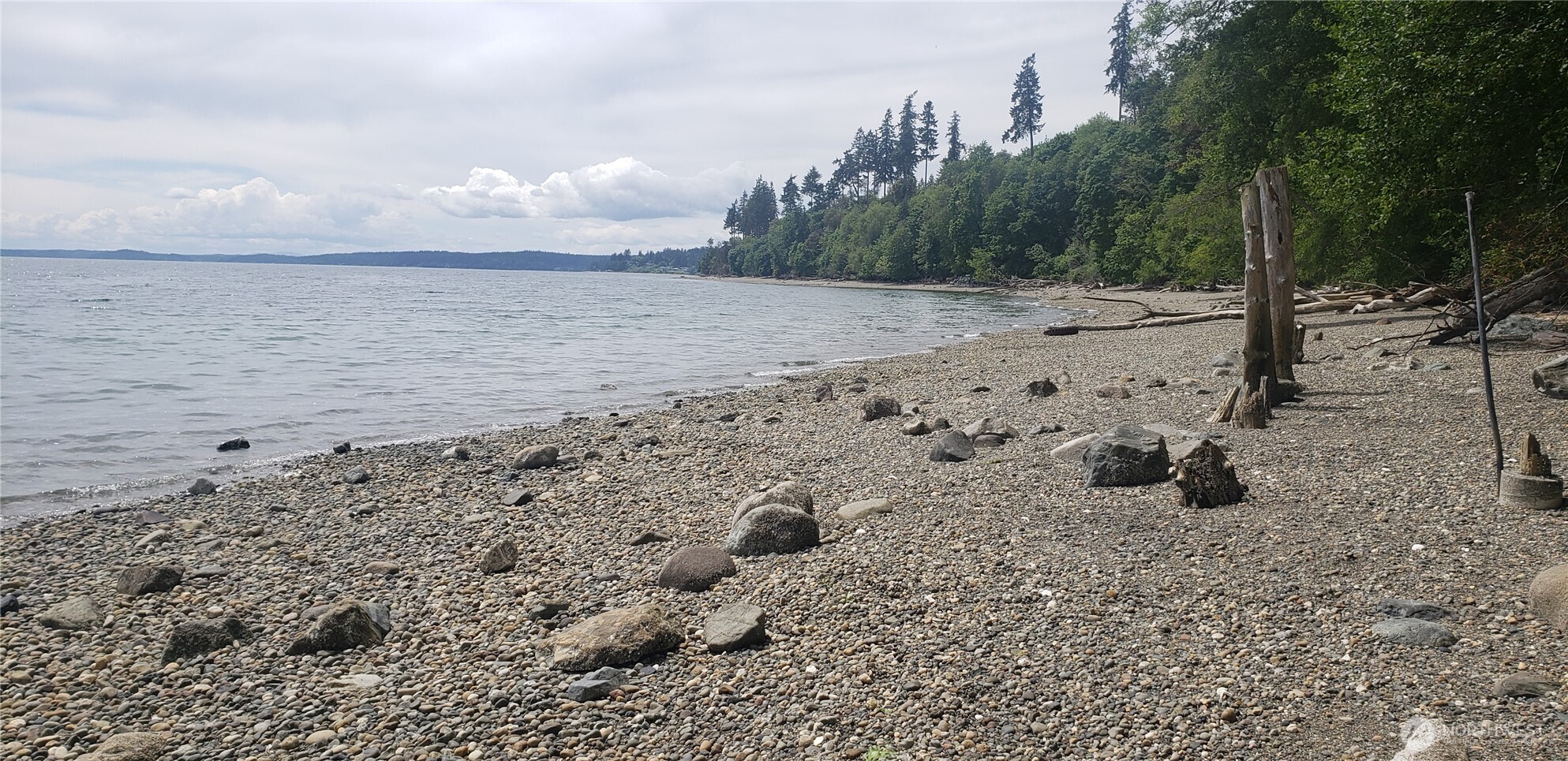 9601 128th Avenue NW