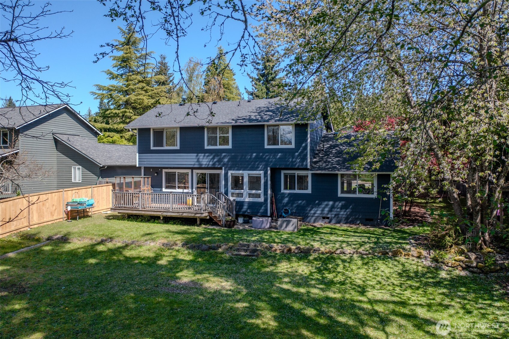 19225 23rd Avenue NE