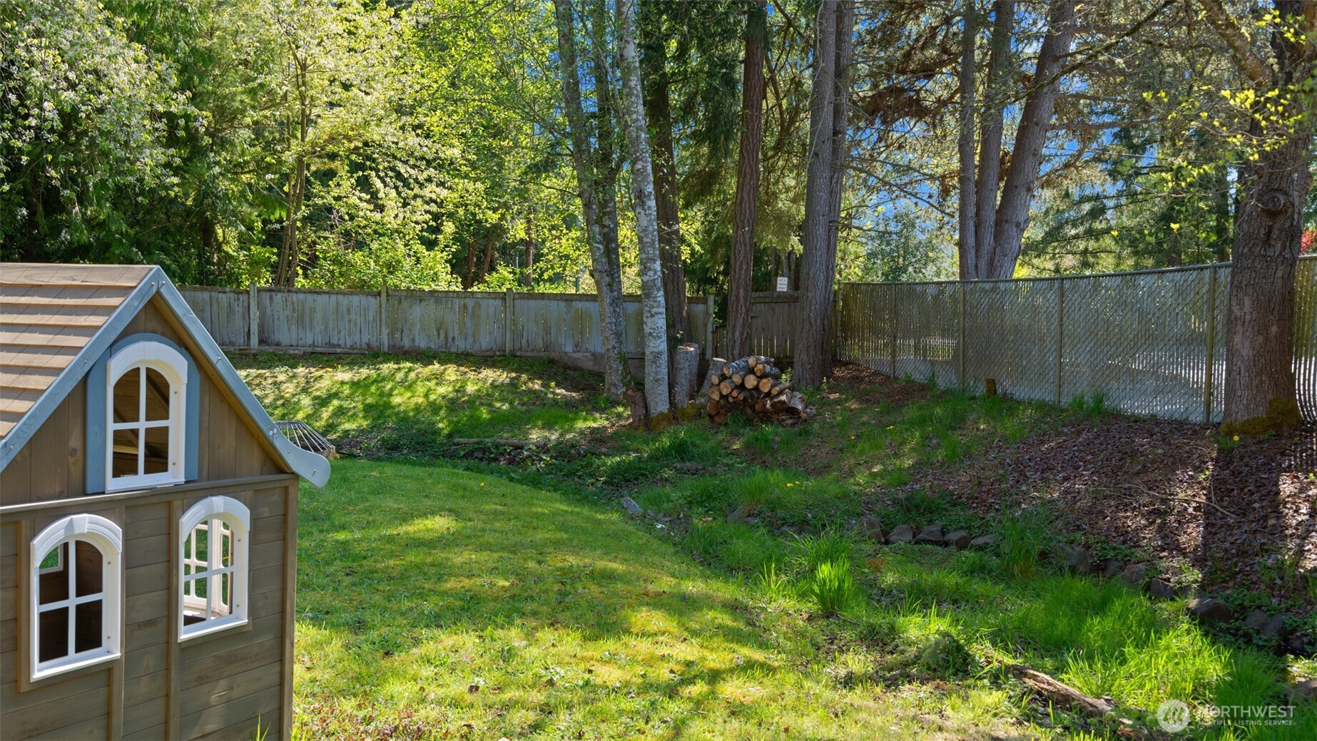 19225 23rd Avenue NE