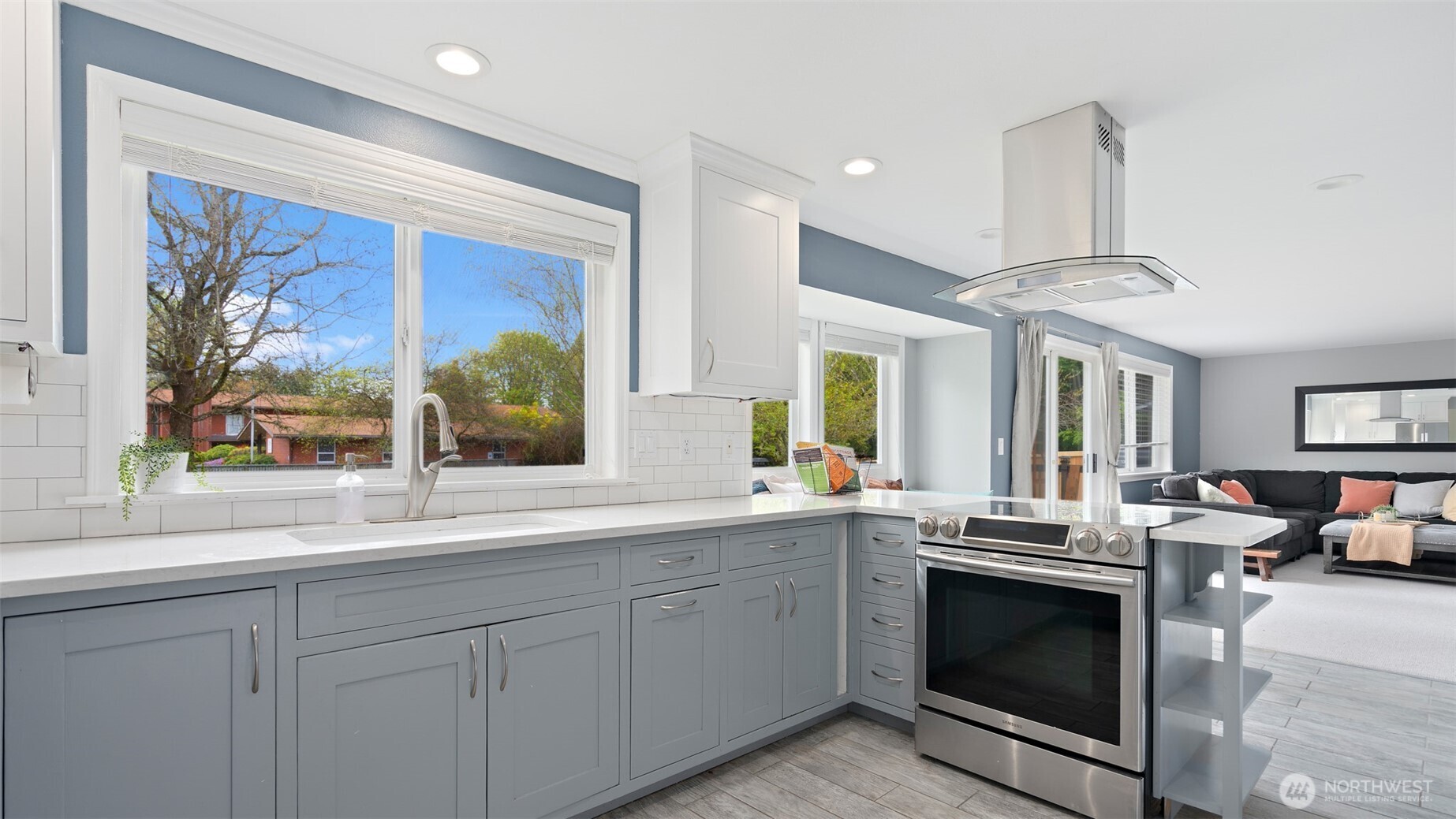 19225 23rd Avenue NE