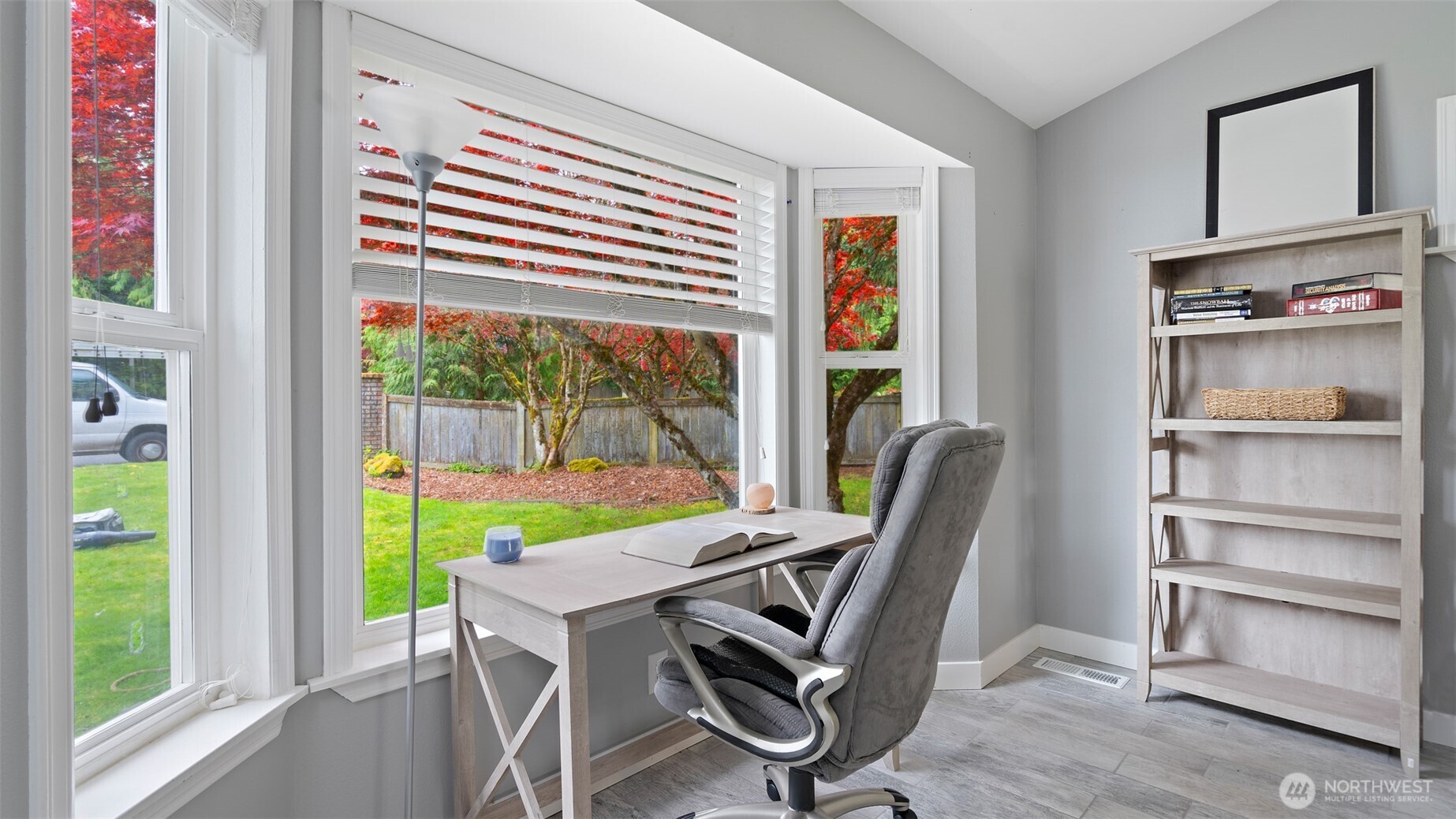 19225 23rd Avenue NE