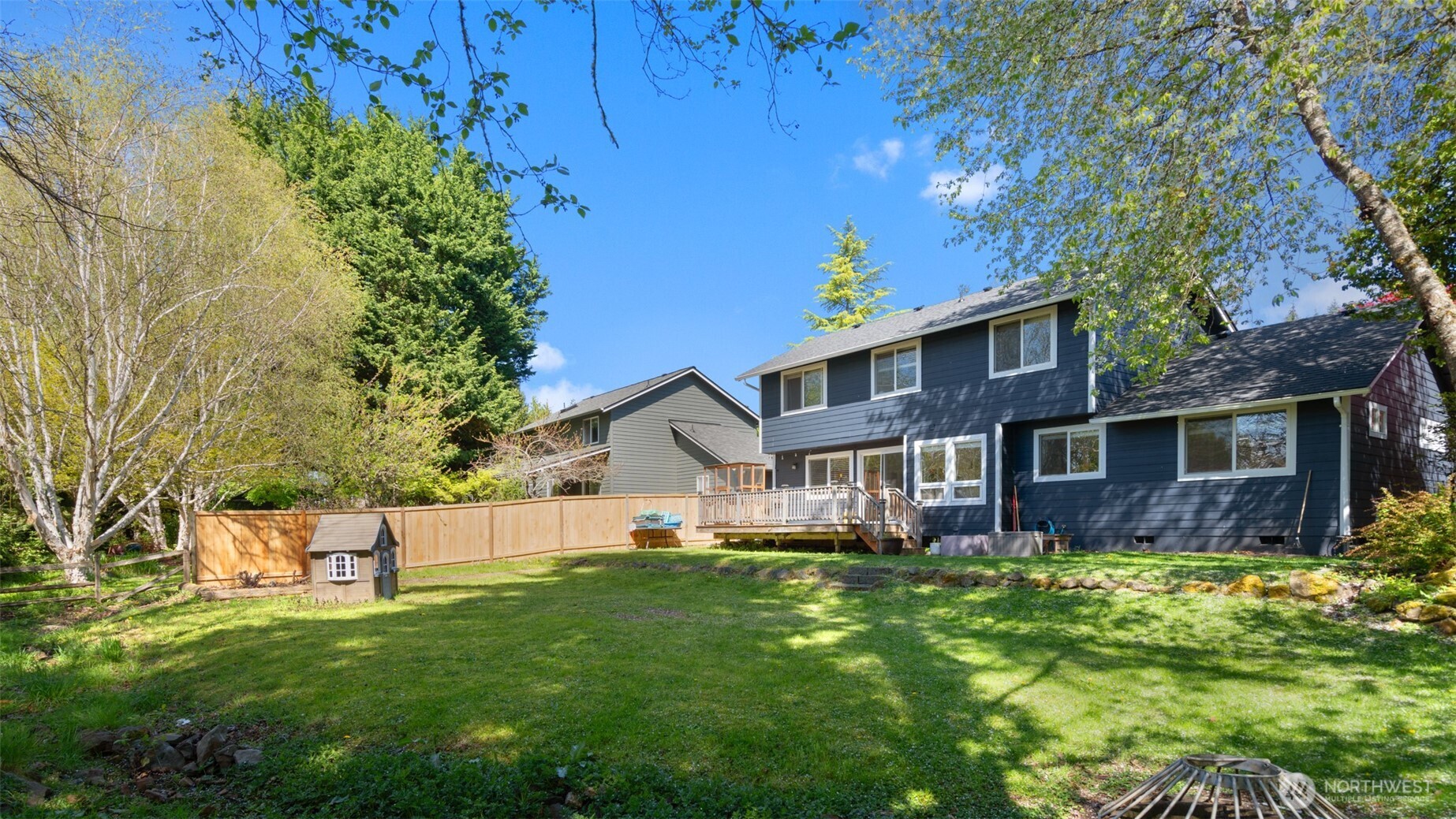 19225 23rd Avenue NE