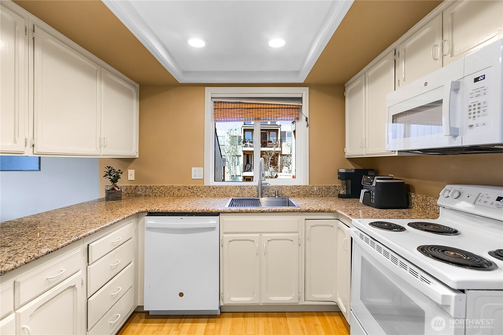 525 Lebo Boulevard Unit: C-6