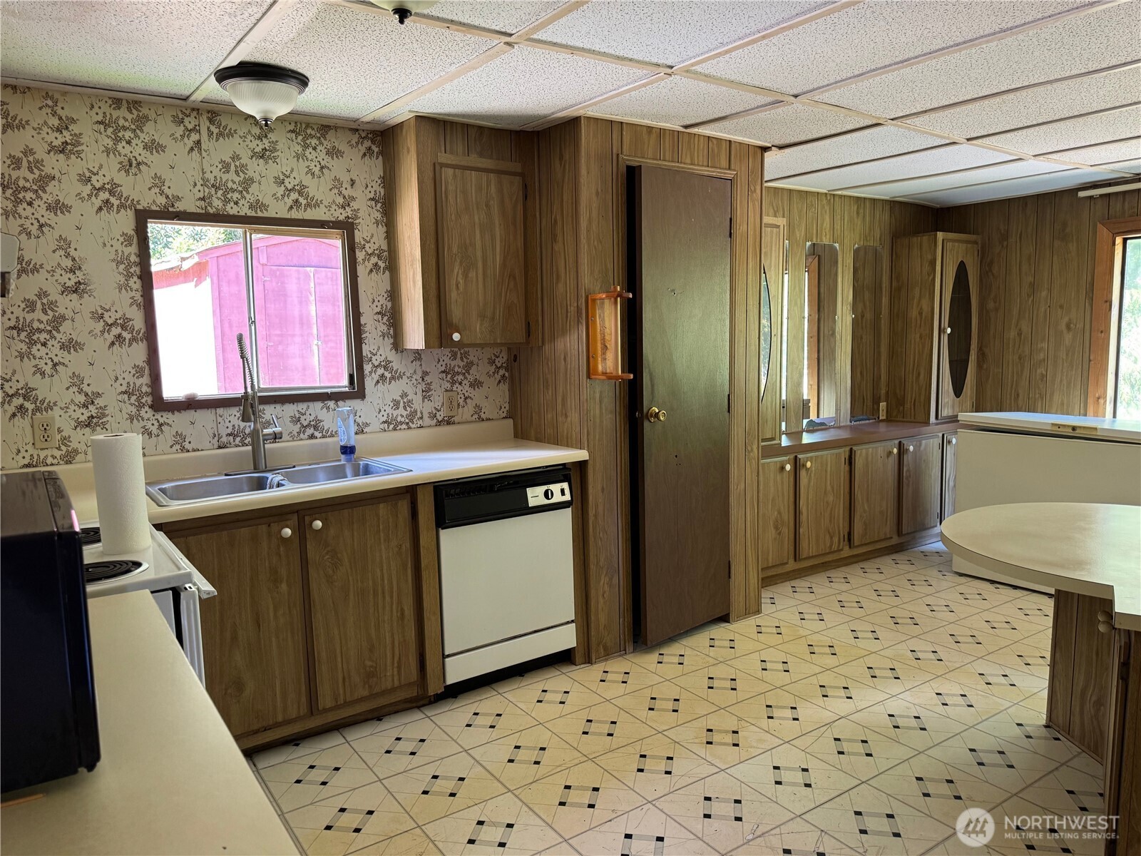 22580 Cedar Trail Lane NE