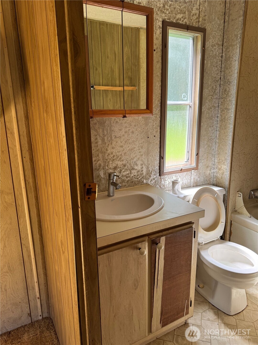 22580 Cedar Trail Lane NE