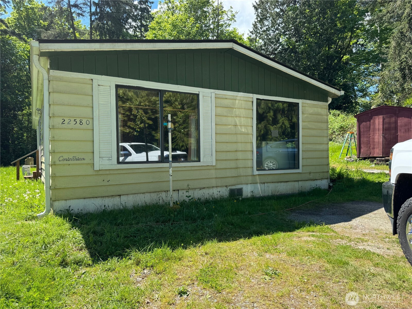 22580 Cedar Trail Lane NE