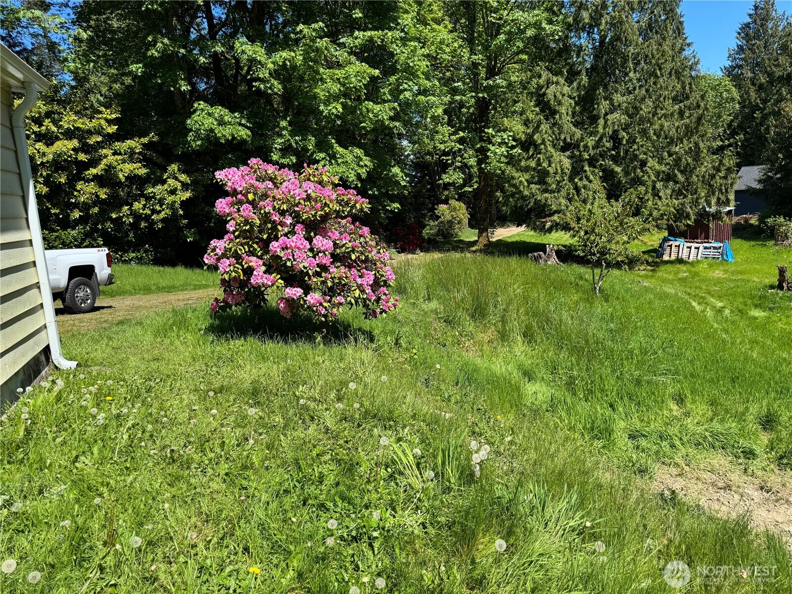 22580 Cedar Trail Lane NE