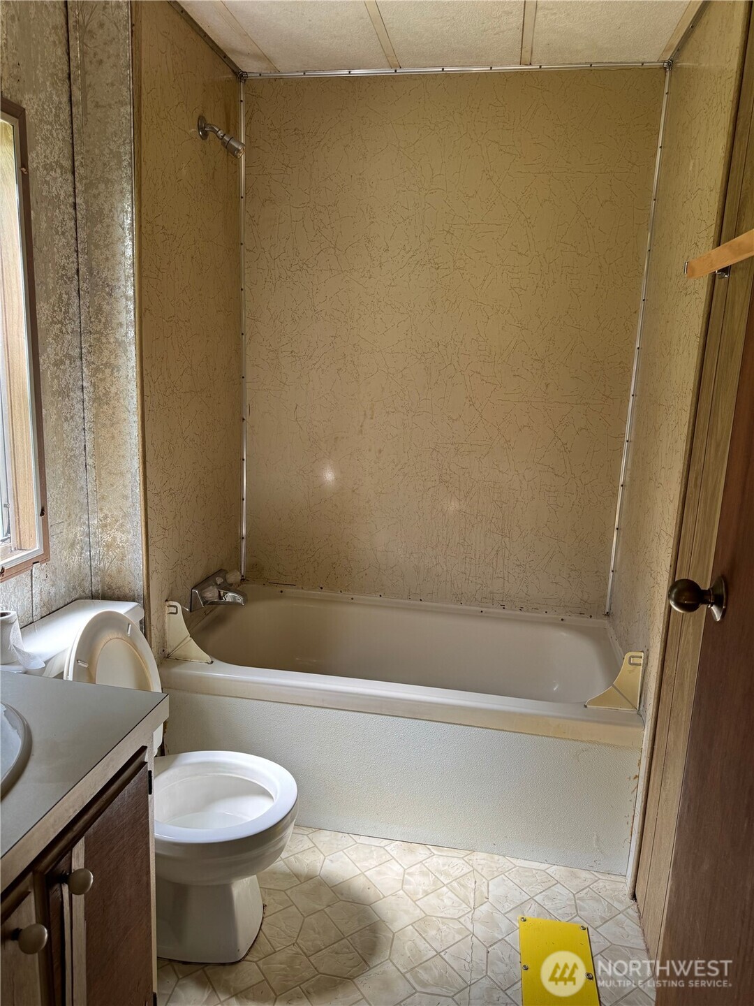 22580 Cedar Trail Lane NE