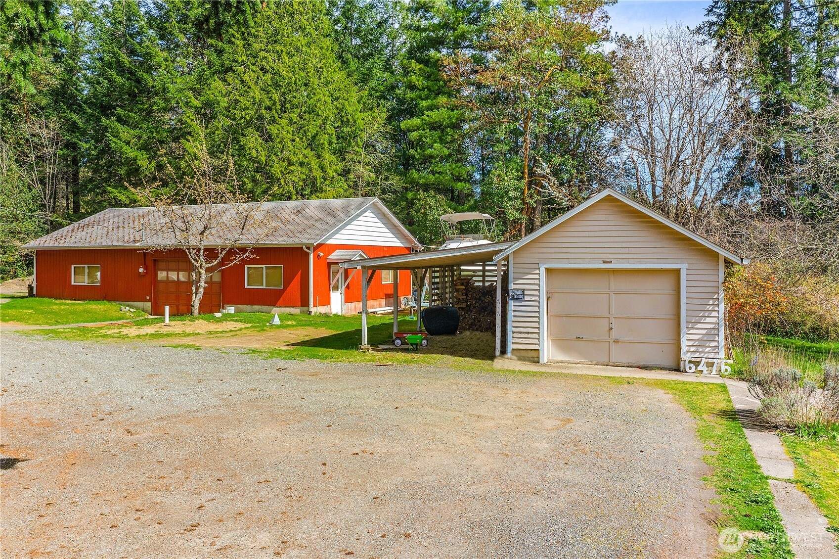 6476 Stampede Boulevard NW