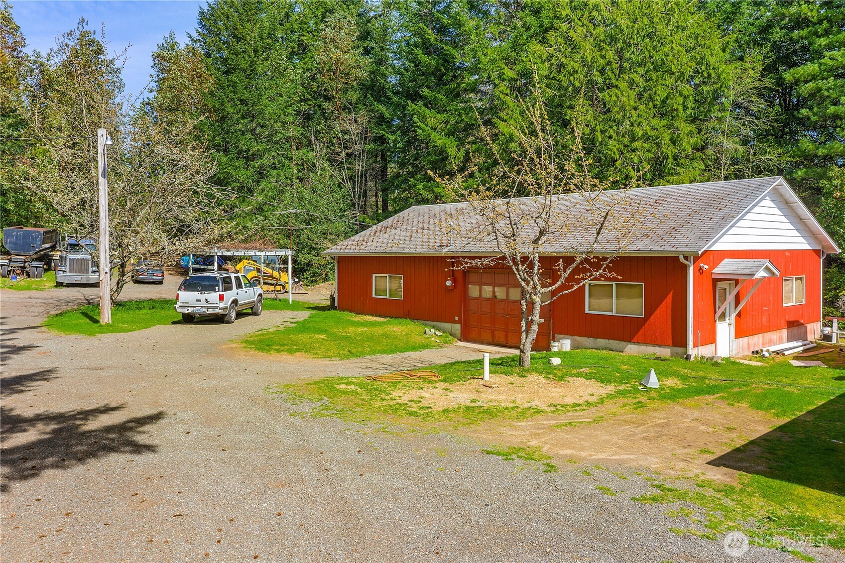 6476 Stampede Boulevard NW