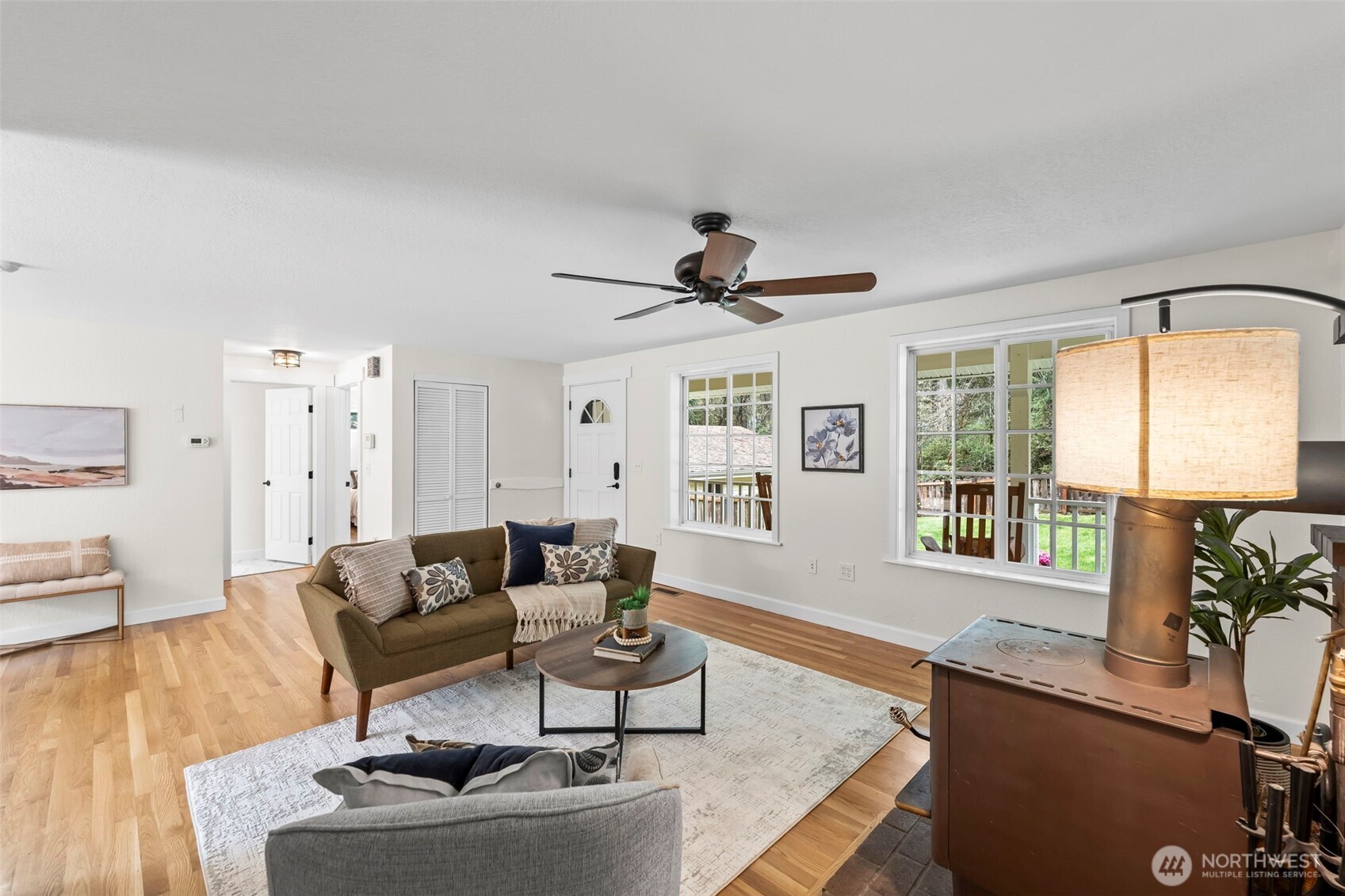 684 E State Route 302