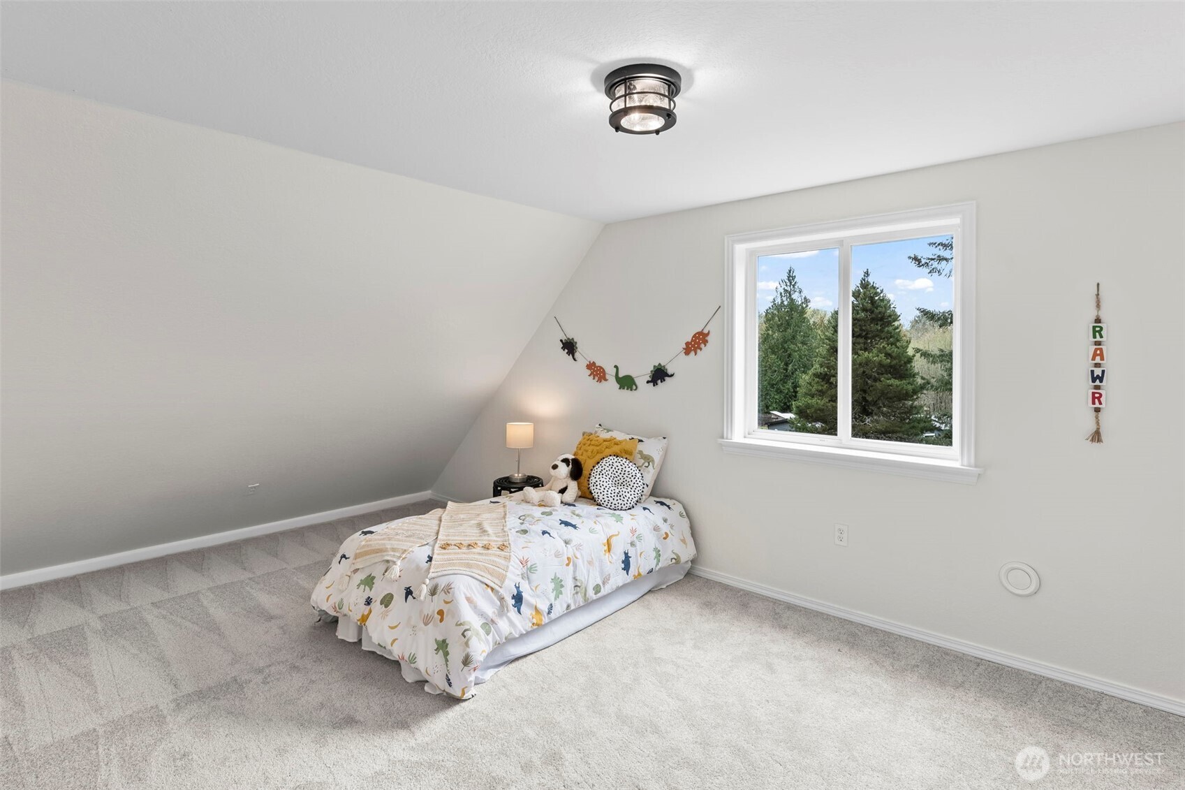 684 E State Route 302