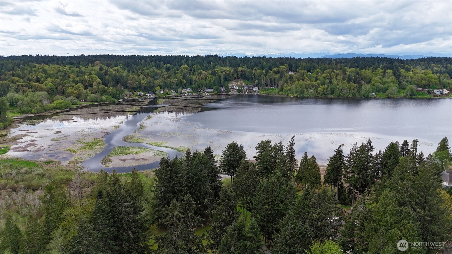 8638 Long Lake Road SE