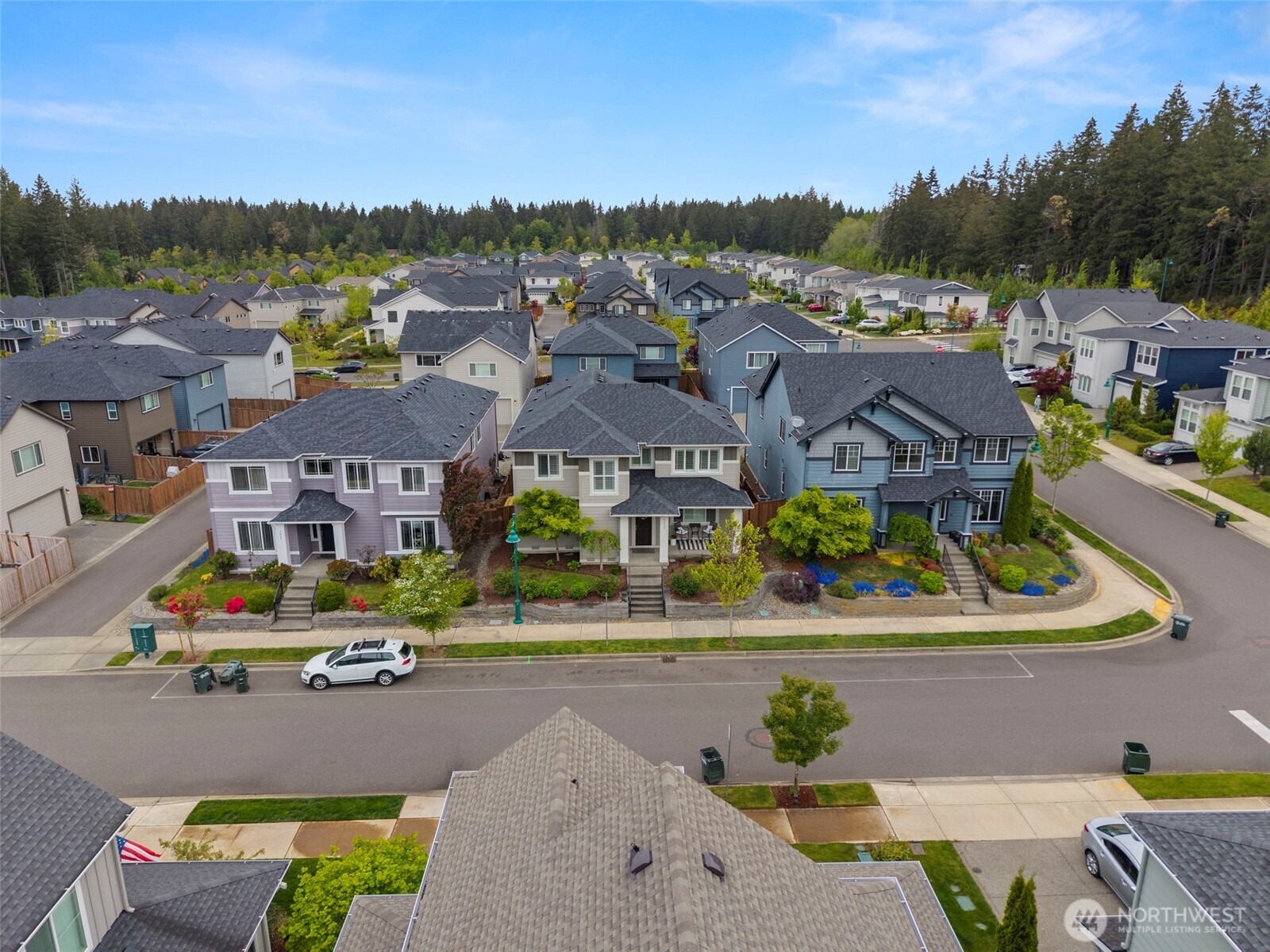 3855 Sawtooth Court