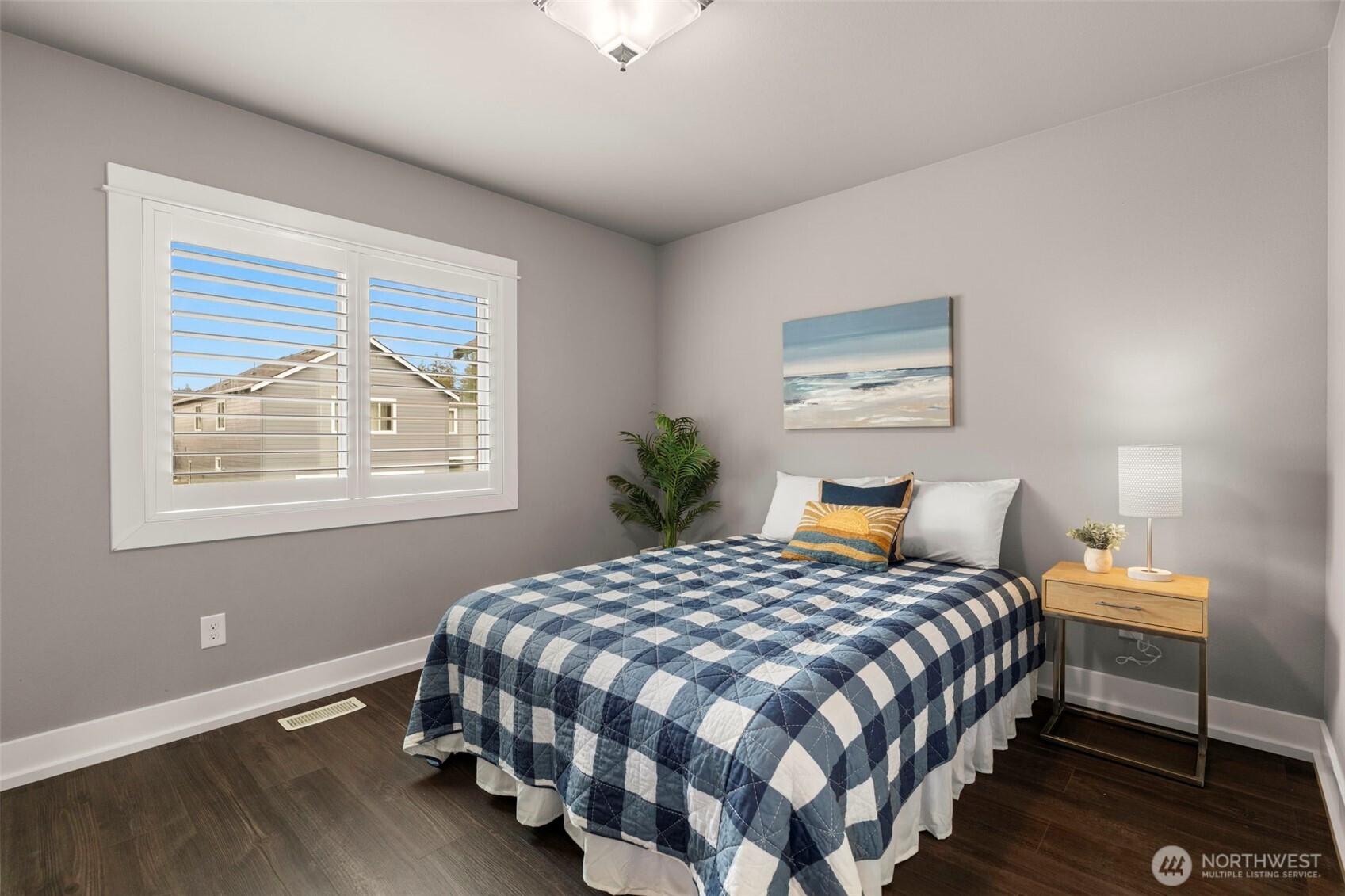 3855 Sawtooth Court