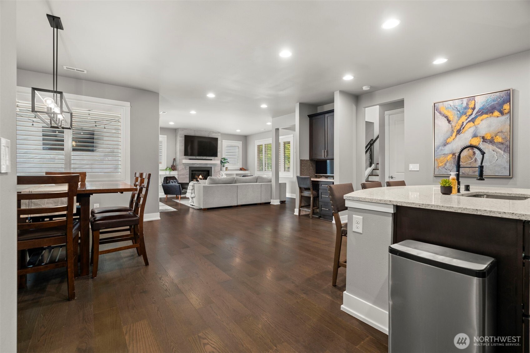 3855 Sawtooth Court