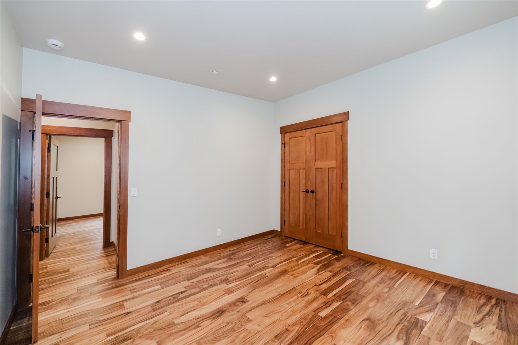 2075 NW Peterson Road