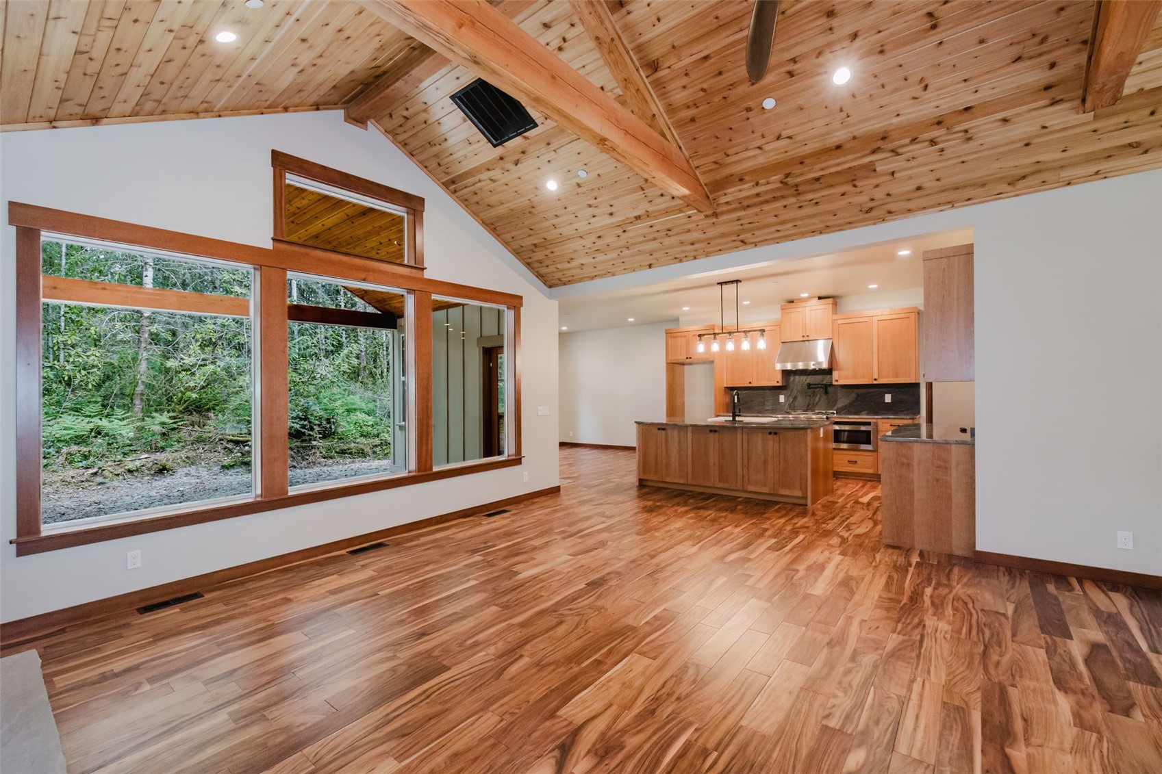 2075 NW Peterson Road