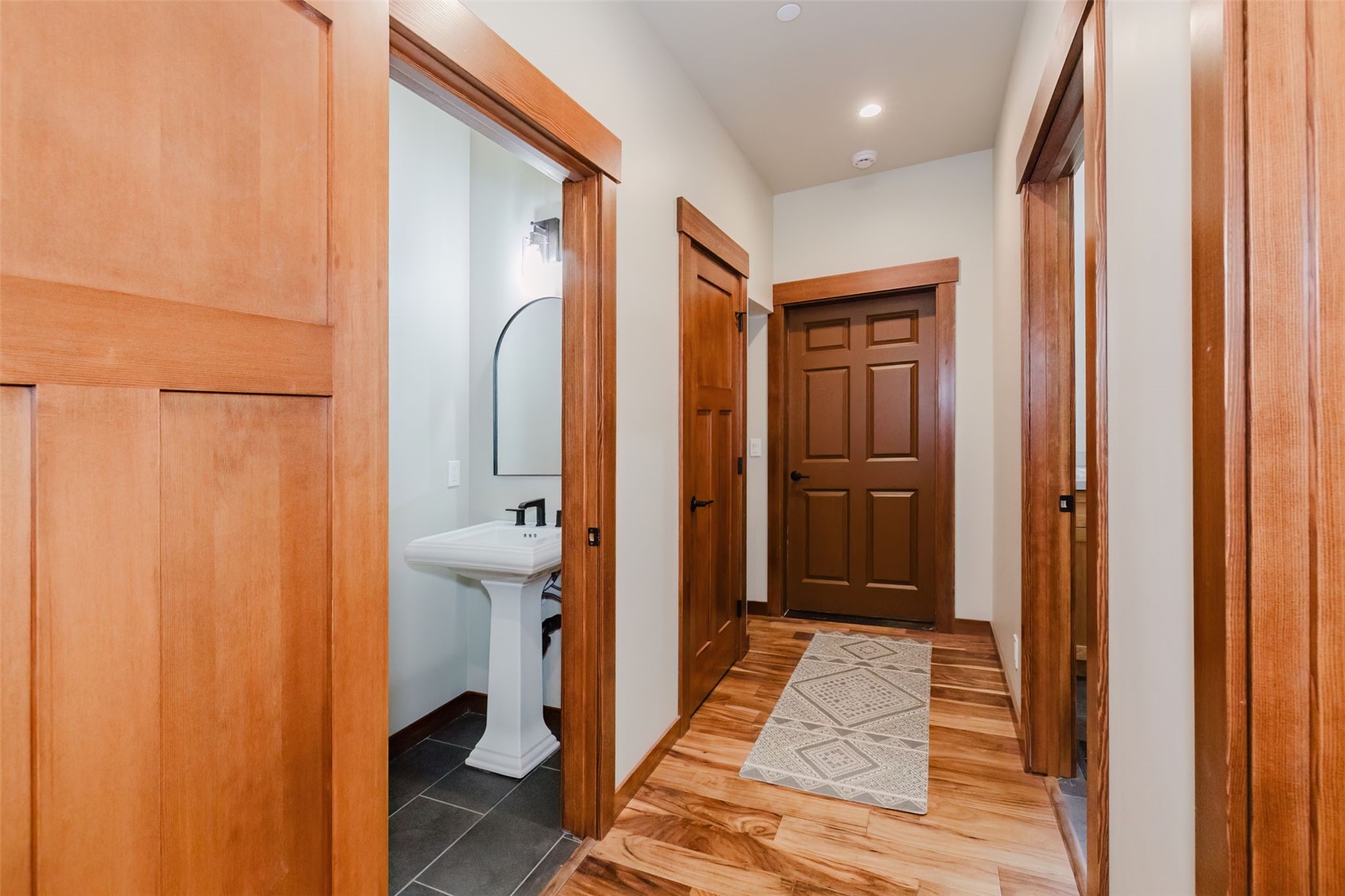 2075 NW Peterson Road