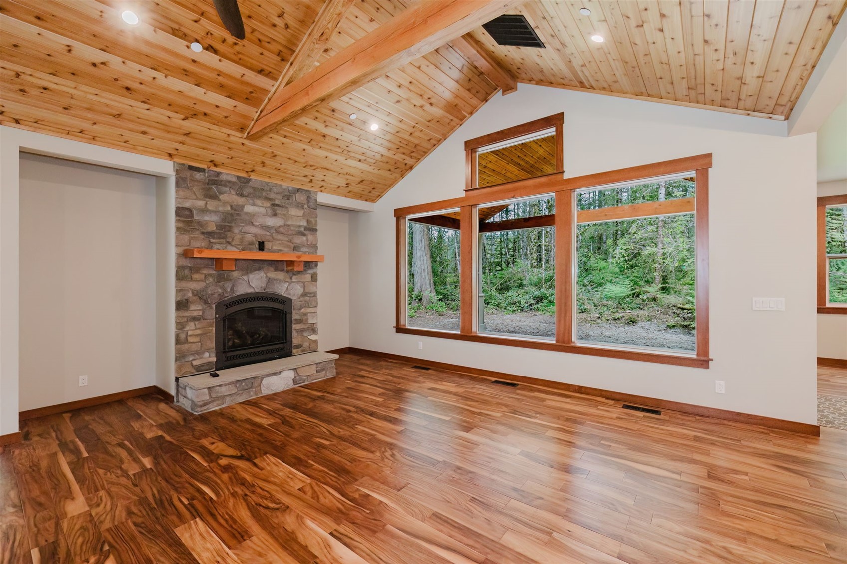 2075 NW Peterson Road