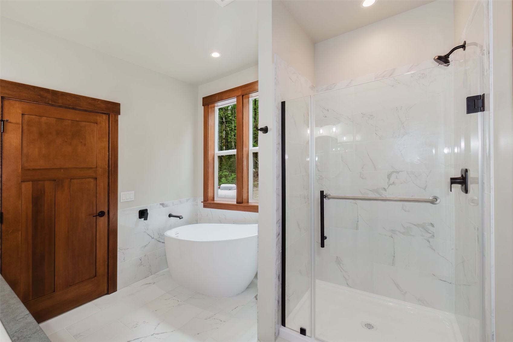 2075 NW Peterson Road